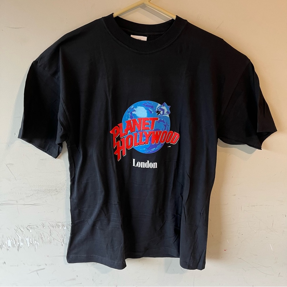 Planet Hollywood London T-Shirt XL Black Cotton Picadilly Circus Logo EXCELLENT